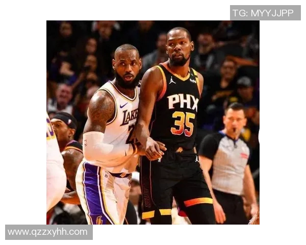 火箭队与勇士队激战正酣NBA赛场精彩瞬间回顾与分析